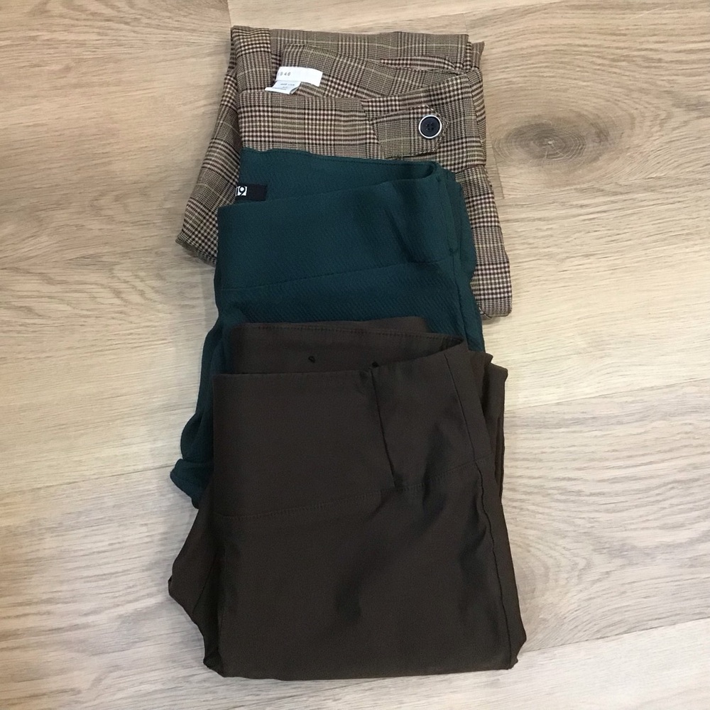 🖤 3 Pairs of Business‑Casual Stretch Legging Style Pants - Picture 3 of 11